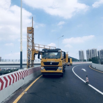 廣州芳村區橋檢車出租直臂式高空作業出租