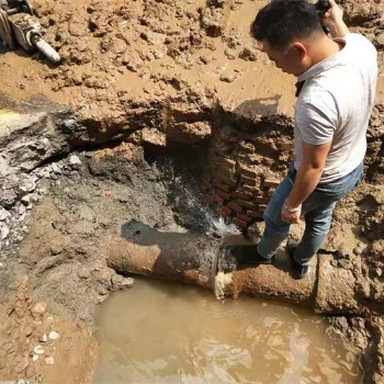 各種埋地水管漏水檢測，疑難暗管漏水檢測，消防管漏水檢測