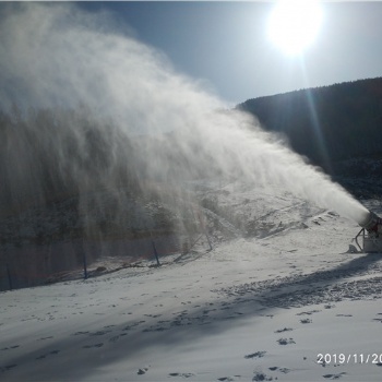 邢臺廣泛適用造雪設備 諾泰克人工造雪機造雪速度