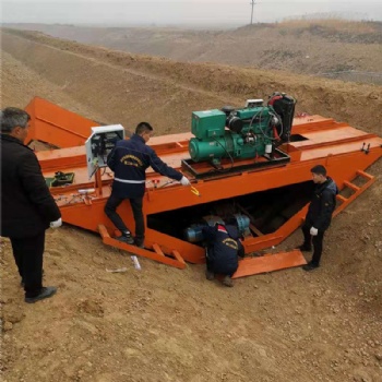 農田排灌水渠成型機 高速邊溝渠道滑膜機 混凝土襯砌機