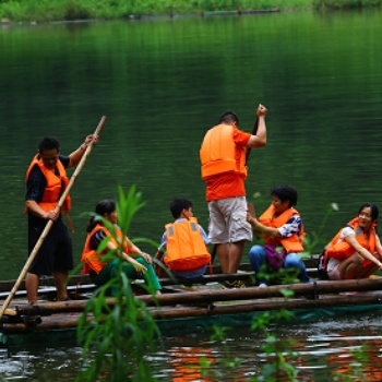 廣州夏日游玩專業介紹帽峰山生態園