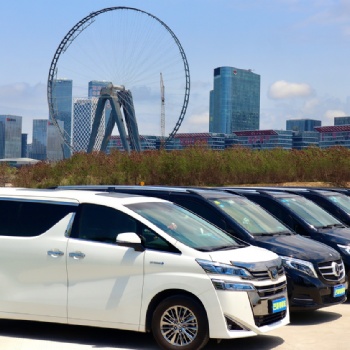 深圳租奔馳埃爾法商務(wù)車經(jīng)濟實惠車況好