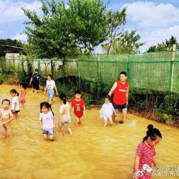 長沙周邊農家樂親子游羅王古寨親子樂園