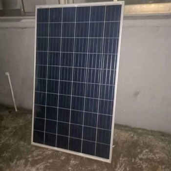 回收廢舊太陽能光伏發電板，太陽能組件