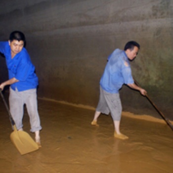 廣州市花都區(qū)新華專(zhuān)業(yè)水池清洗公司、生活水箱水塔清潔殺菌消毒