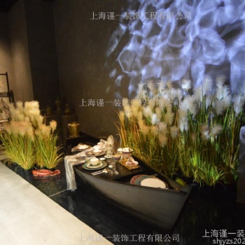 展廳展柜，展廳陳列柜，展廳展示柜，異形展柜，展柜定制，陳列柜定制，瓷器陳列柜，瓷器展示柜，提供展廳裝