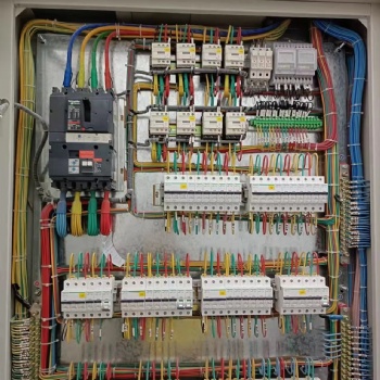 蘇州專業電工電路燈具排風扇安裝線路漏電檢測布線打孔